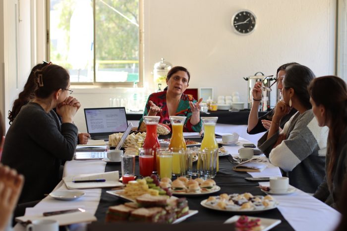 Equipo de InES Género se reunió con académicas embajadoras de la UV