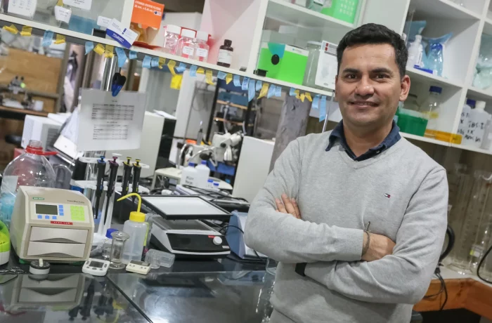 UV sumará microscopio de alta precisión que permitirá observar en vivo cómo reaccionan las células en su entorno